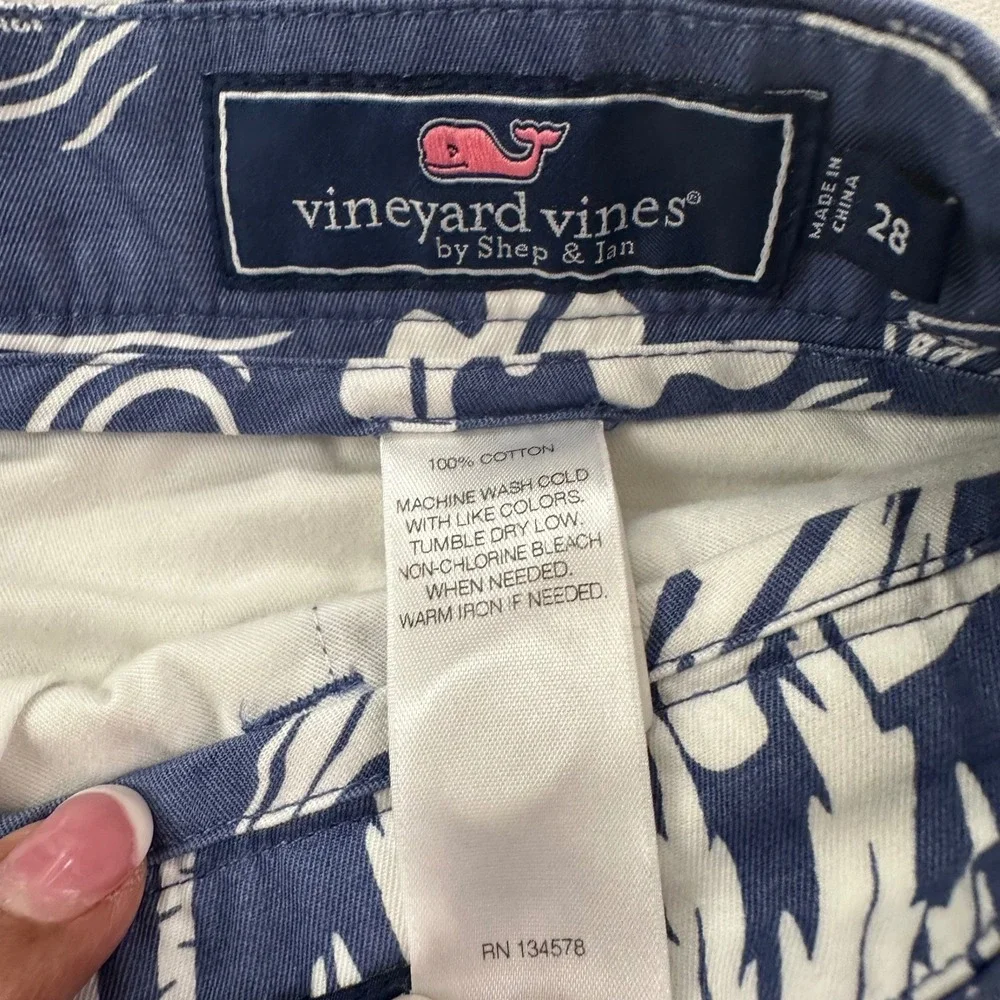 Vineyard Vines coastal vibes